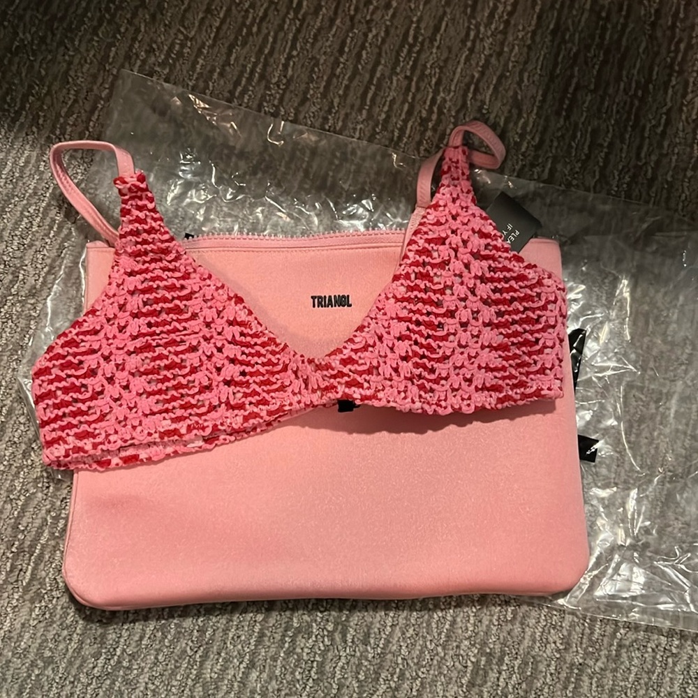 Brand new Triangl top
